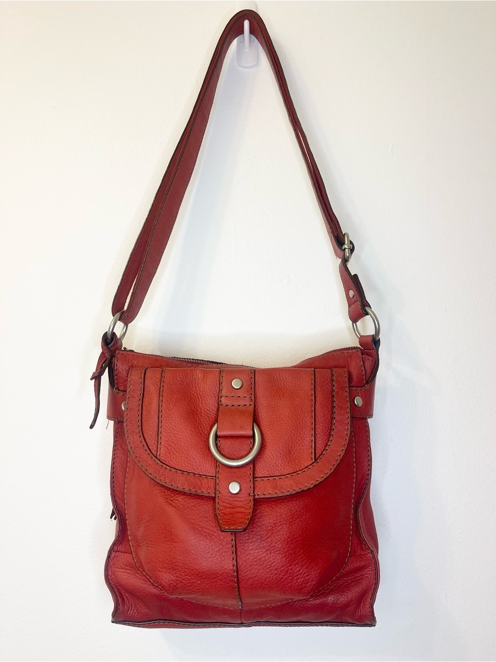Fossil Vintage Pebbled Leather Crossbody Bag Red